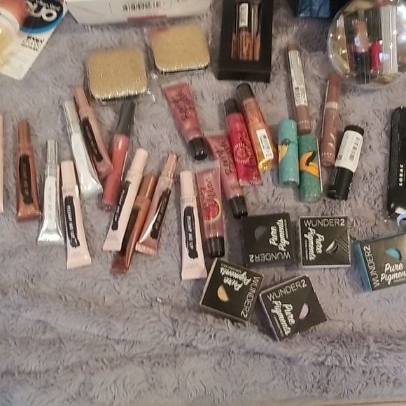 NWT ULTIMATE SEPHORA & MORE BEAUTY MYSTERY BOX Brushes & Tools